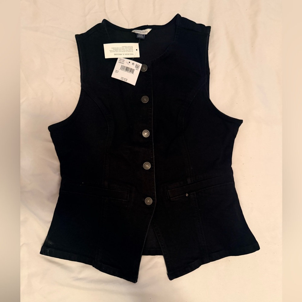 American Eagle Outfitters Black Sleeveless Top